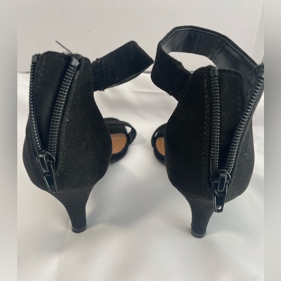 STYLE & Co Heel Sandals. Comfortable and delicate. Elegant and casual. - Picture 3 of 6